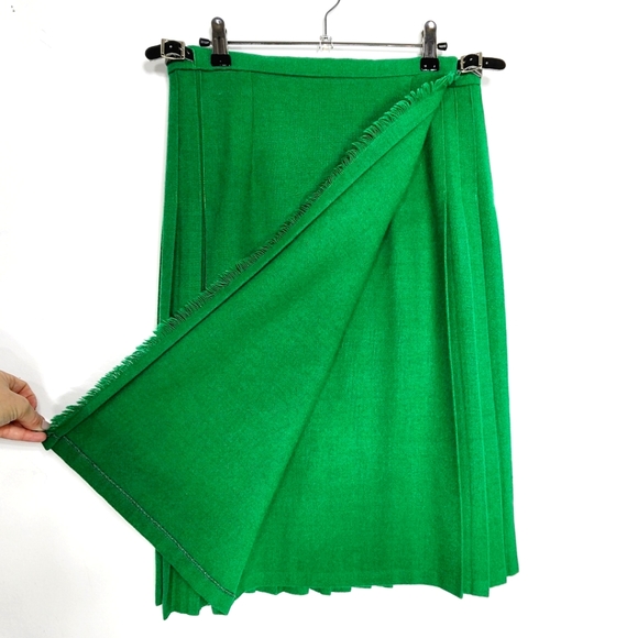 O'neil of Dublin Irish wool Kelly green pleated wrap style midi skirt 28" waist - Picture 5 of 9